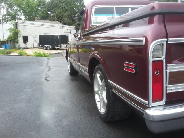 1972 Burgundy Chevrolet C-10 Pickup