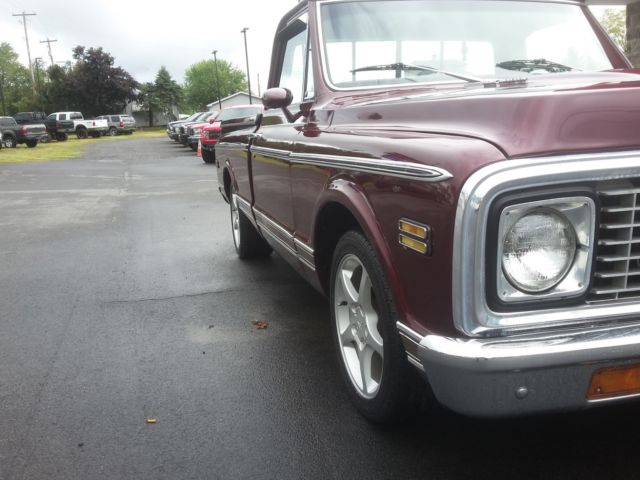 1972 Burgundy Chevrolet C-10 Pickup
