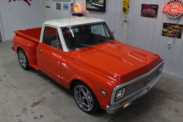 1972 HUGGER ORANGE Chevrolet C-10