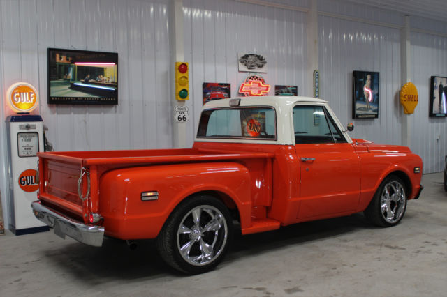 1972 HUGGER ORANGE Chevrolet C-10
