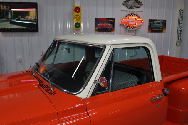 1972 HUGGER ORANGE Chevrolet C-10