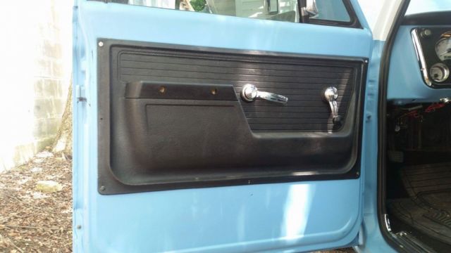 1972 Blue Chevrolet C-10