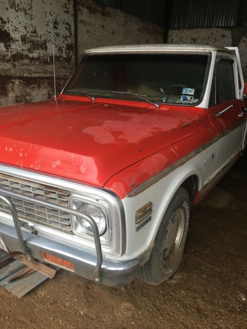 1972 Red Chevrolet C-10 Standard Cab Pickup