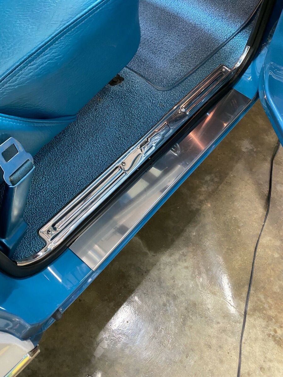 1972 Blue Chevrolet C-10 Standard Cab Pickup