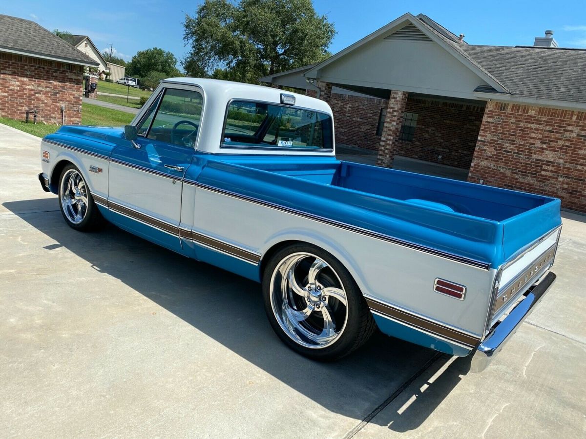 1972 Blue Chevrolet C-10 Standard Cab Pickup