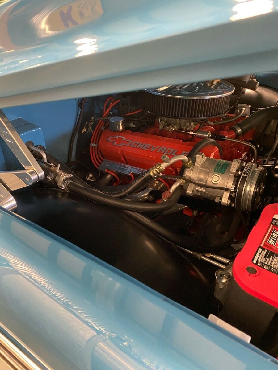 1972 Blue Chevrolet C-10 Standard Cab Pickup