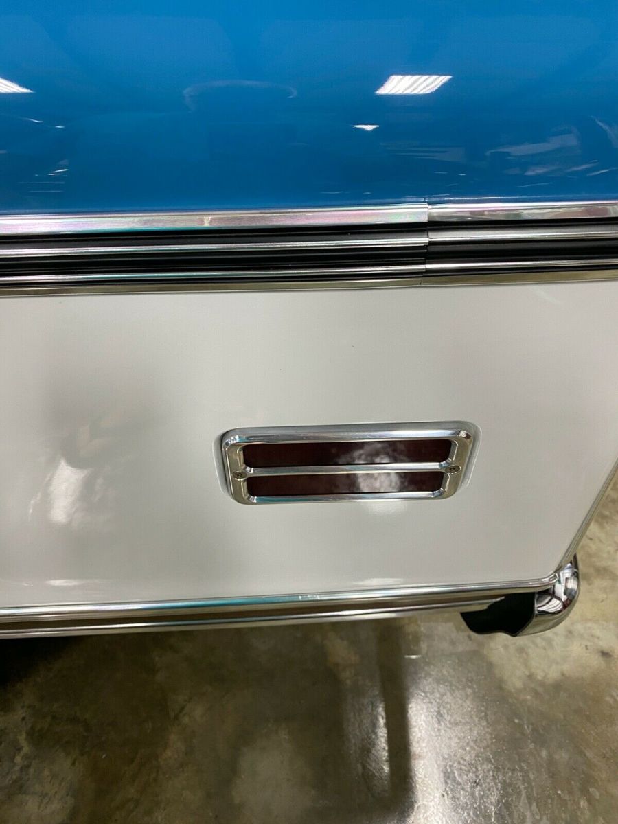 1972 Blue Chevrolet C-10 Standard Cab Pickup