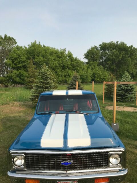 1972 Blue Chevrolet C-10 Rare short box