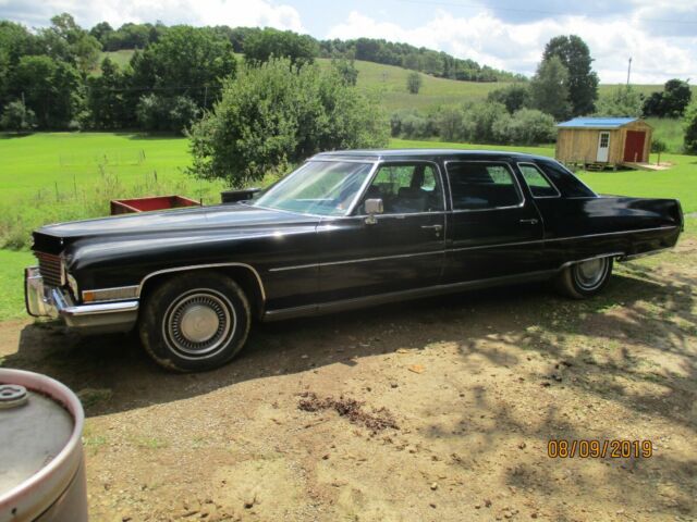 1972 Black Cadillac DeVille