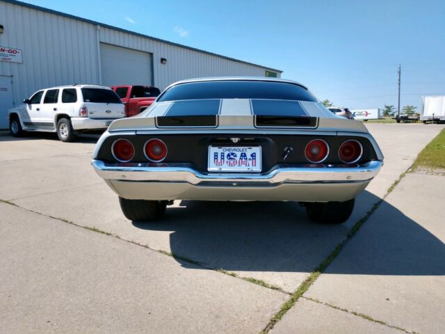 1972 Silver Chevrolet Camaro Coupe