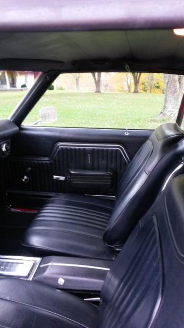 1972 candy apple red / black racing strip Chevrolet Chevelle Coupe