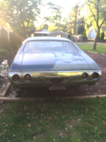 1972 Primer Grey Chevrolet Chevelle Coupe