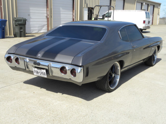 1972 silver Chevrolet Chevelle Coupe