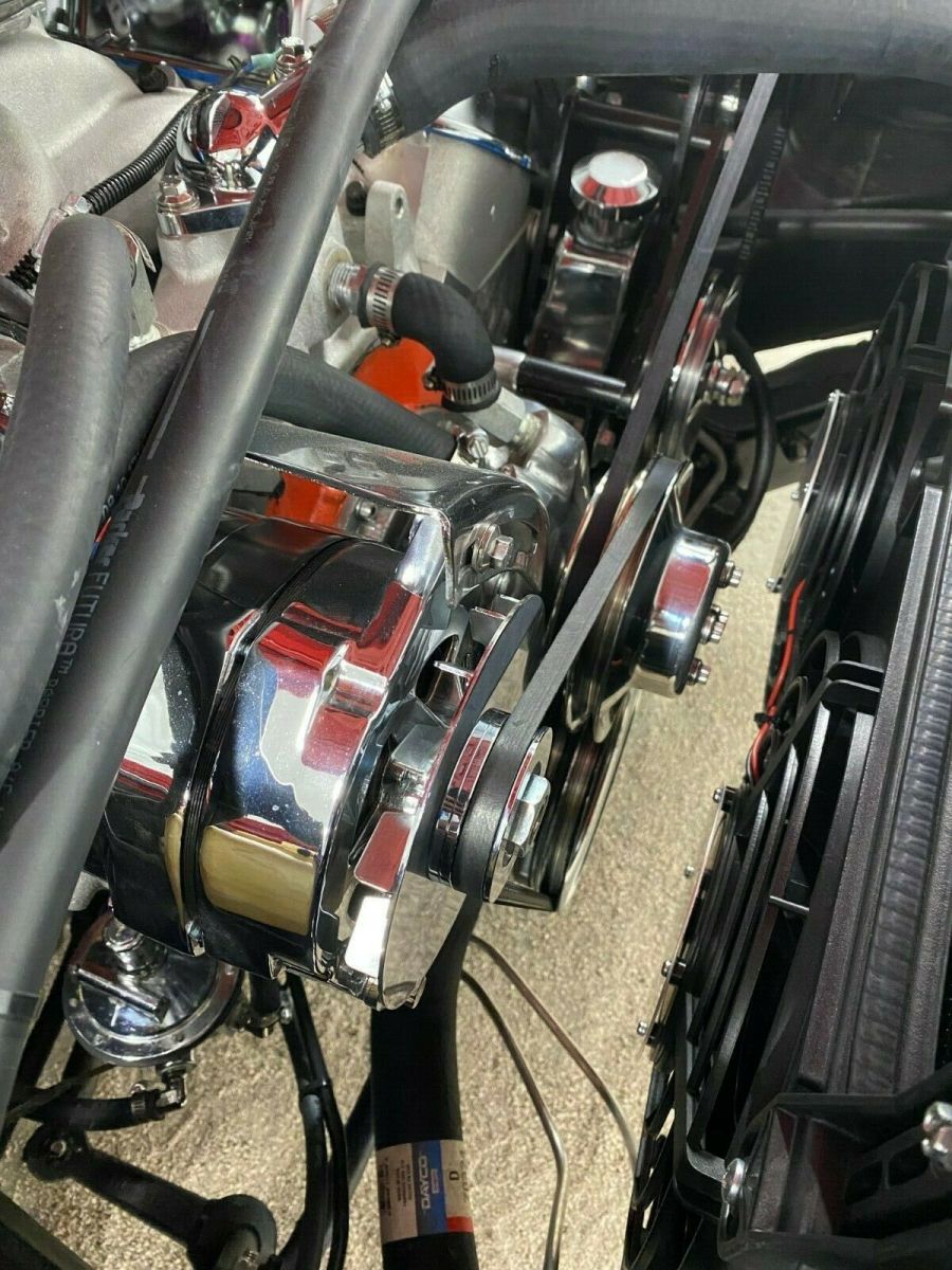 1972 Red Chevrolet Chevelle Coupe