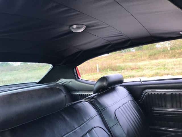 1972 Red Chevrolet Chevelle Coupe