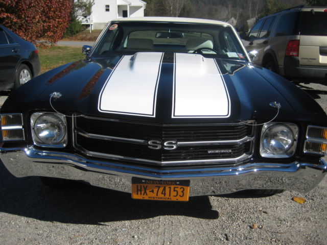 1972 Black Chevrolet Chevelle Coupe