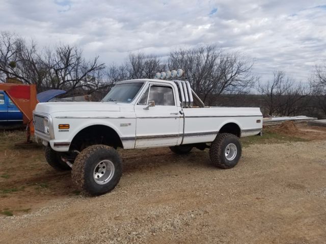 1972 White Chevrolet C/K Pickup 1500
