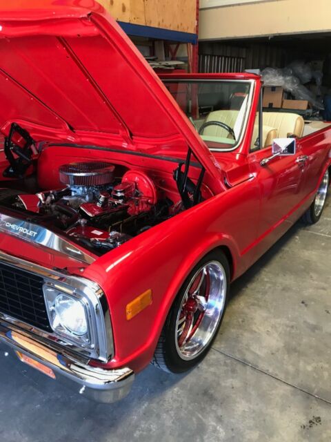 1972 Red Chevrolet Blazer