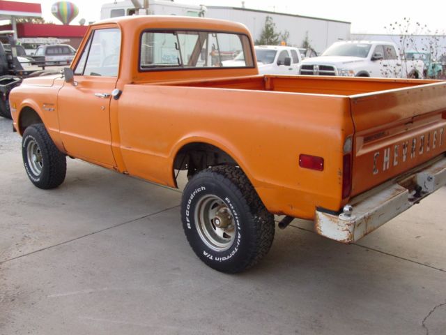 1972 Orange Chevrolet C-10 Pickup Short Box