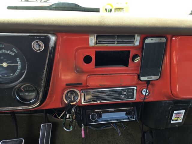 1972 Chevrolet C-10 Standard Cab Pickup