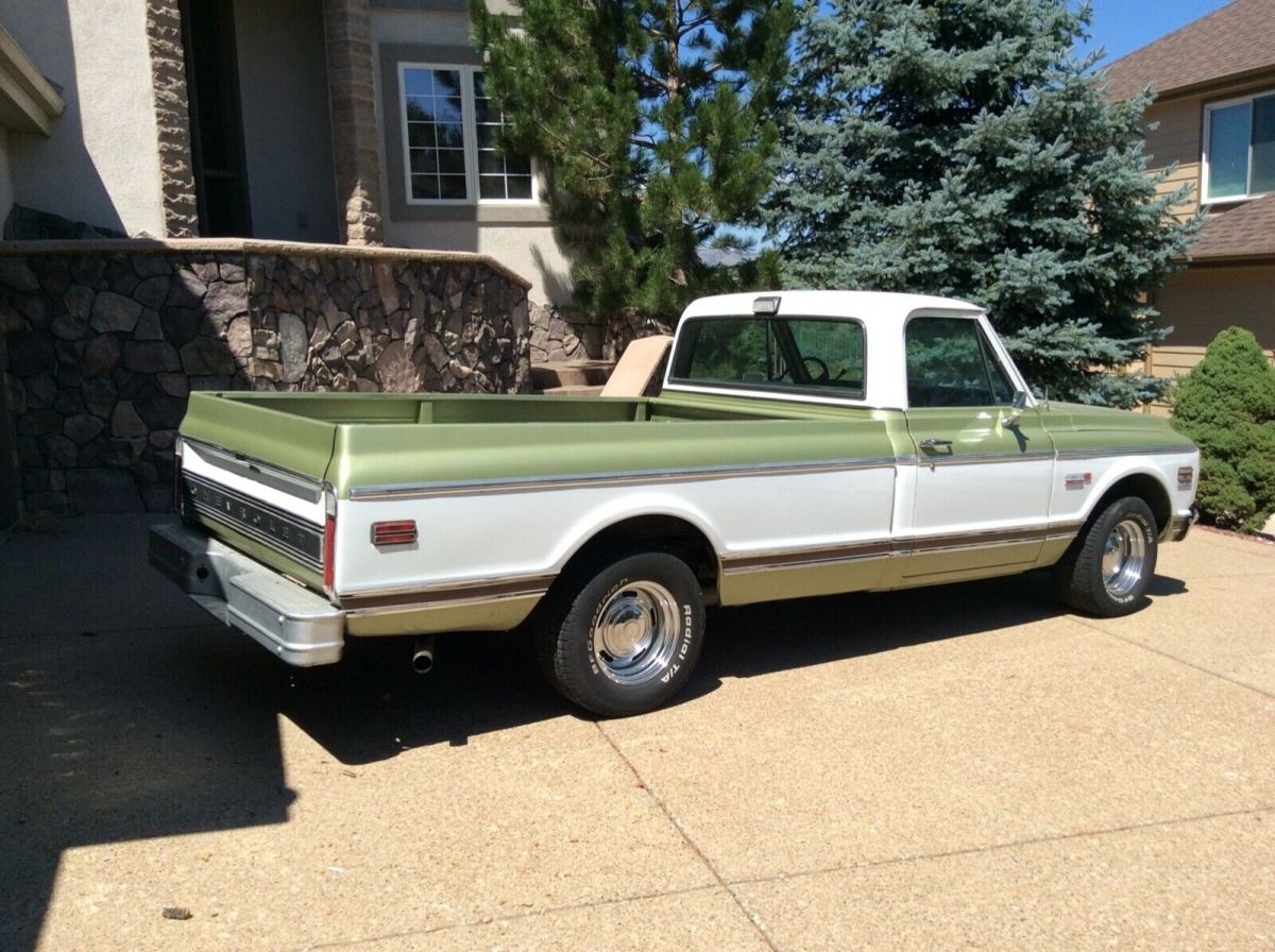 1972 Green Chevrolet C-10 Standard Cab Pickup