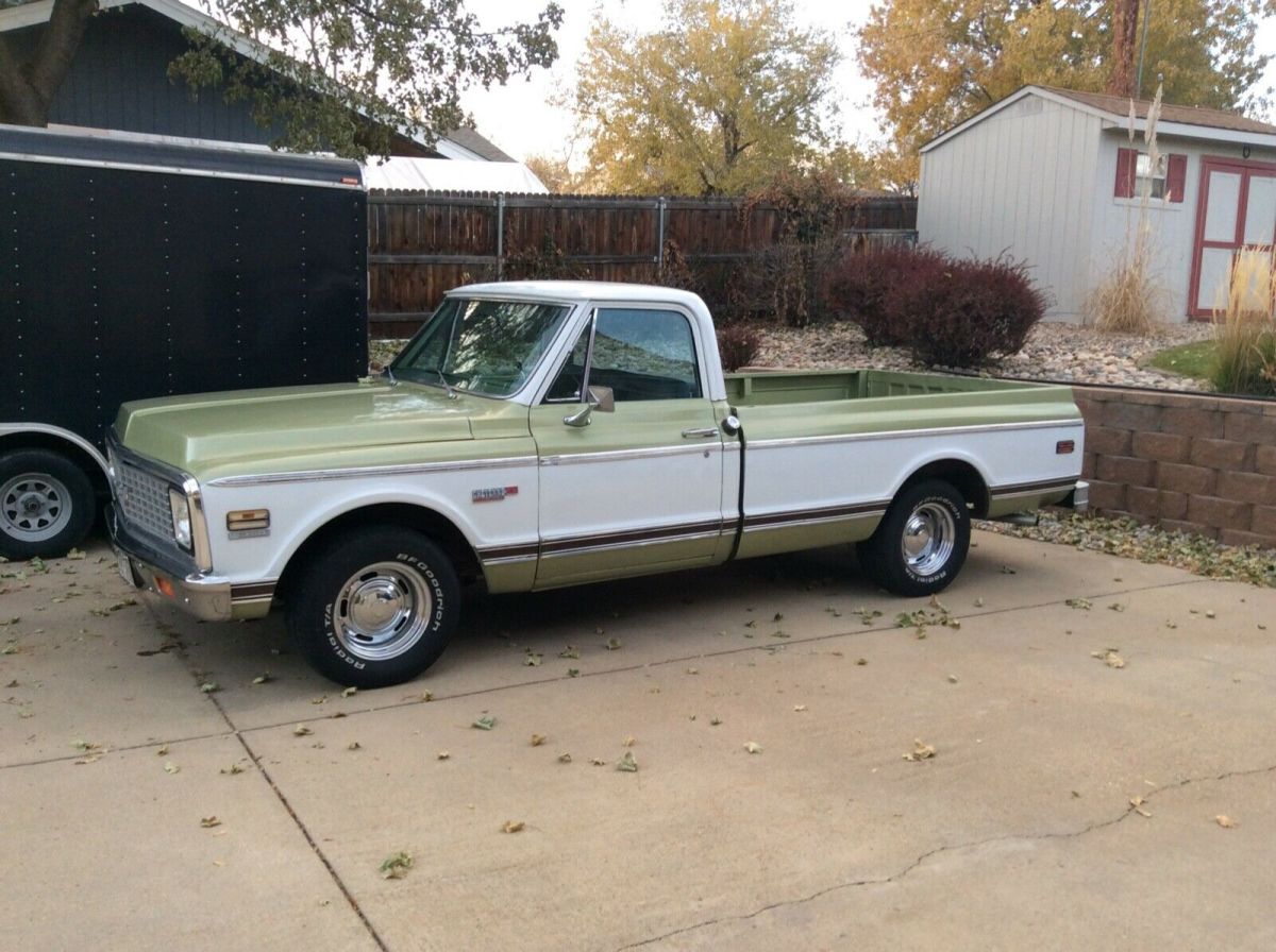 1972 Green Chevrolet C-10 Standard Cab Pickup