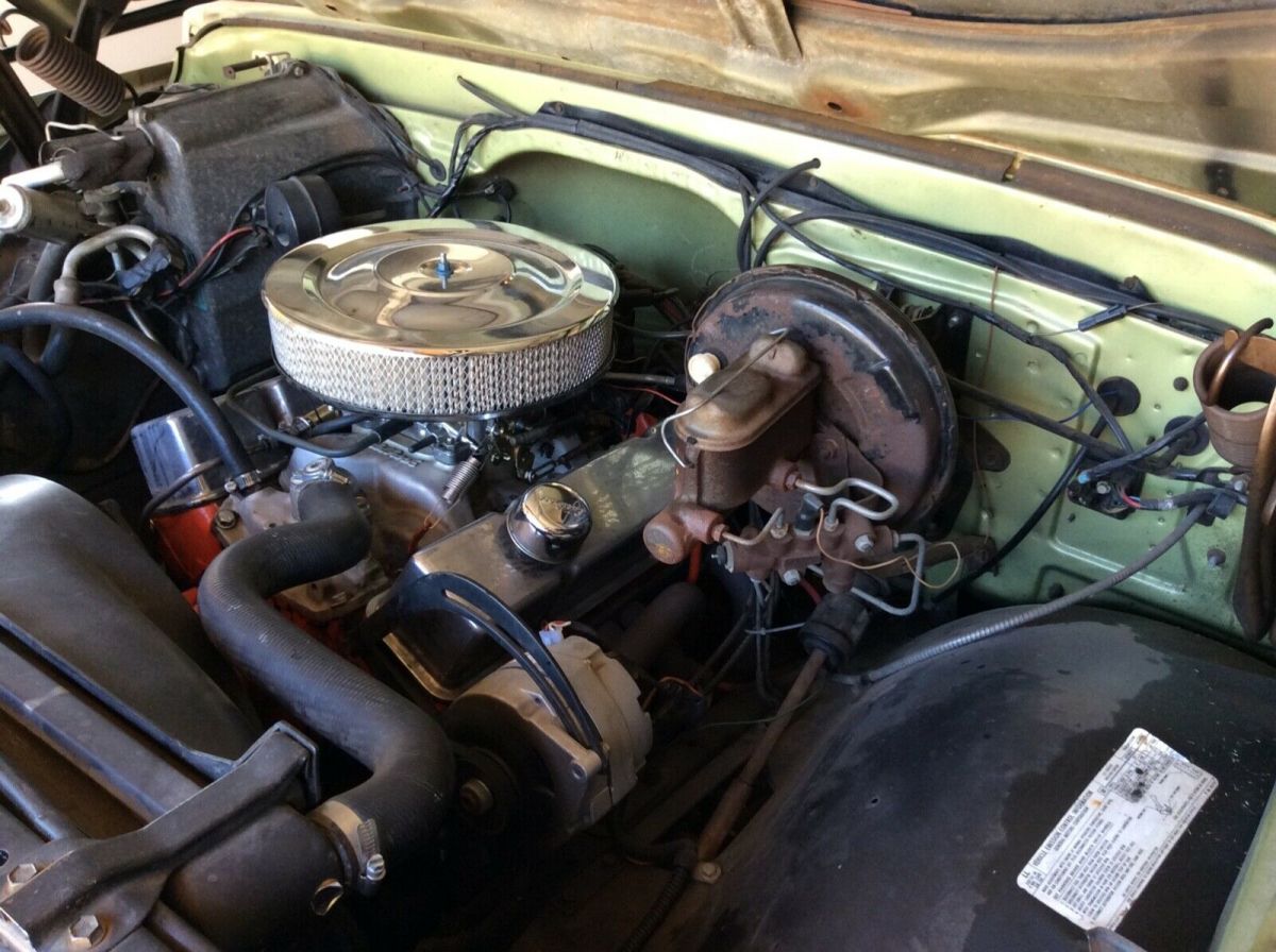 1972 Green Chevrolet C-10 Standard Cab Pickup