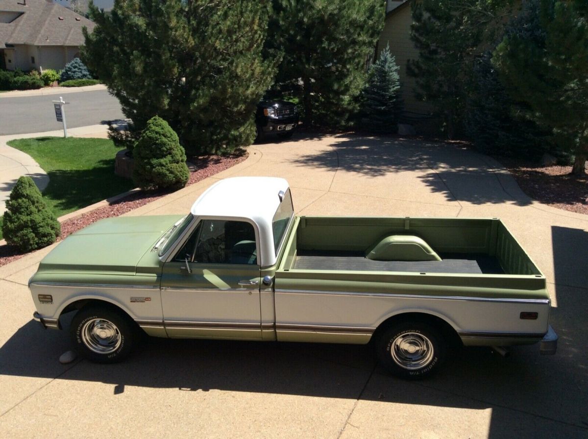 1972 Green Chevrolet C-10 Standard Cab Pickup