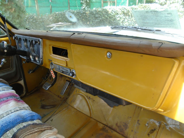 1972 White Chevrolet C-10 Cab & Chassis