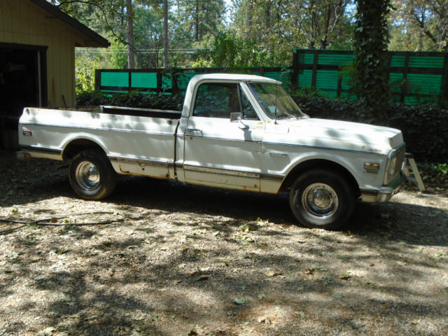1972 White Chevrolet C-10 Cab & Chassis