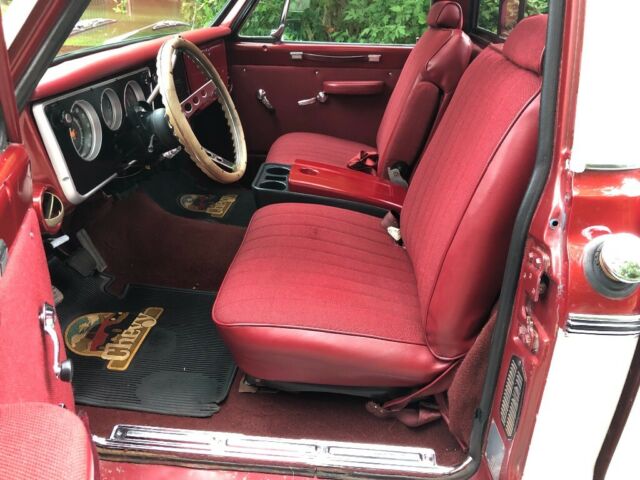 1972 Chevrolet C-10 Standard Cab Pickup