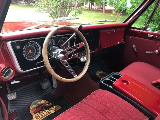1972 Chevrolet C-10 Standard Cab Pickup