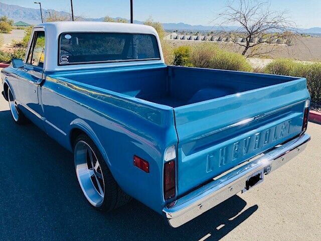1972 Blue Chevrolet C-10 Standard Cab Pickup