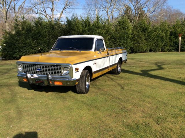 1972 Yellow (Ochra) and White Chevrolet C-10 Regular cab