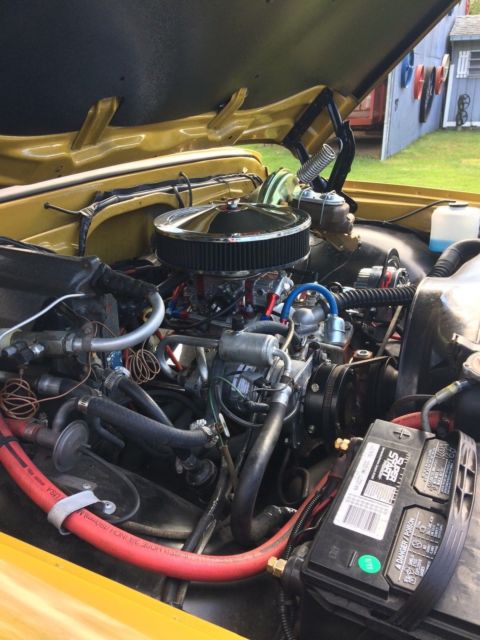 1972 Yellow (Ochra) and White Chevrolet C-10 Regular cab