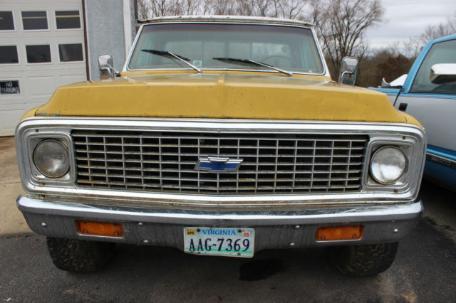 1972 White and Yellow Chevrolet C/K Pickup 3500