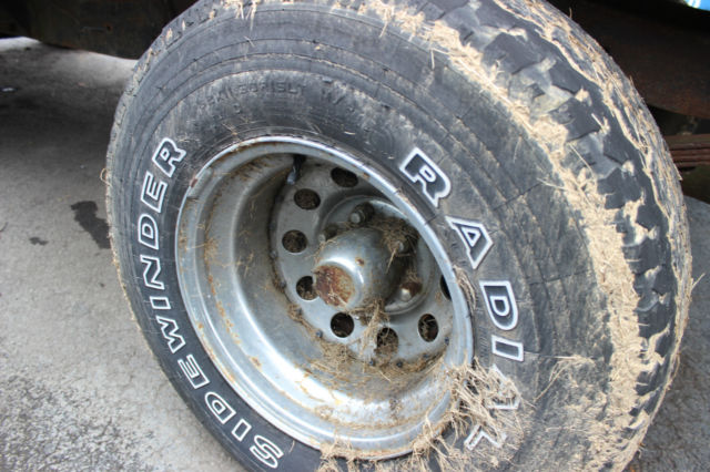 1972 White and Yellow Chevrolet C/K Pickup 3500