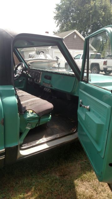 1972 Green Chevrolet C-10