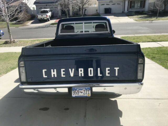 1972 Chevrolet C-10 Standard Cab Pickup