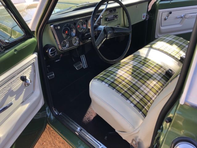 1972 Med. Olive Chevrolet C-10 Pickup