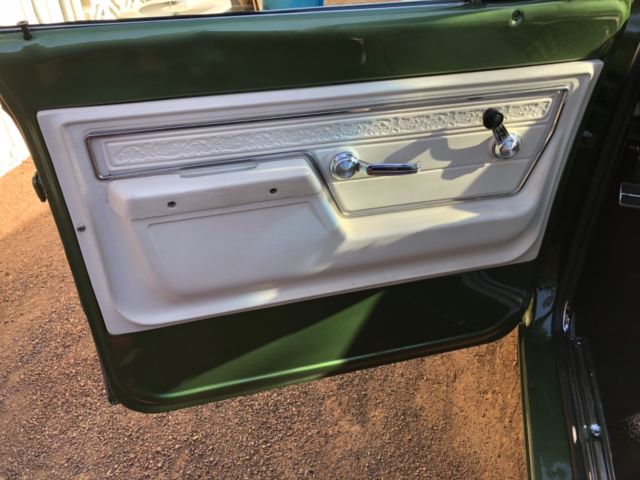 1972 Med. Olive Chevrolet C-10 Pickup