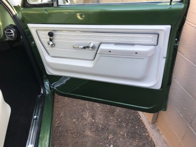 1972 Med. Olive Chevrolet C-10 Pickup