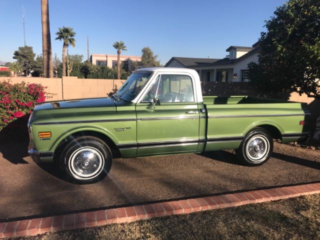 1972 Med. Olive Chevrolet C-10 Pickup
