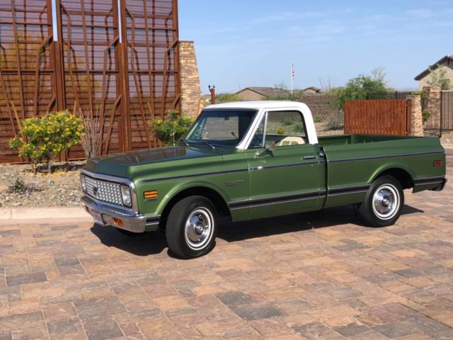 1972 Med. Olive Chevrolet C-10 Pickup