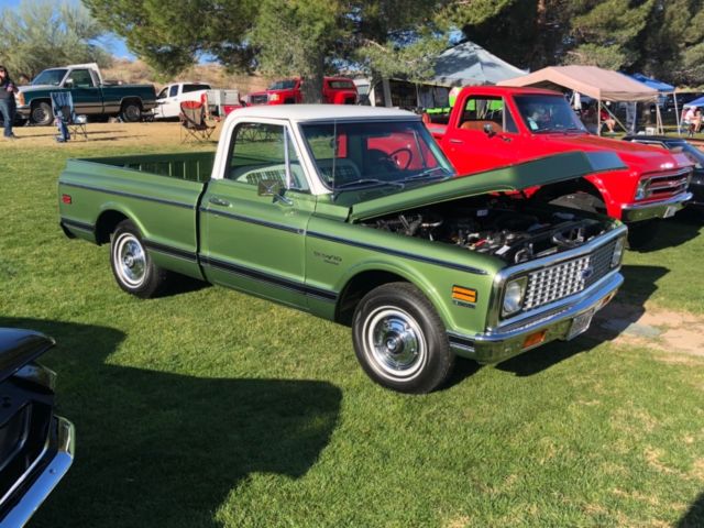 1972 Med. Olive Chevrolet C-10 Pickup