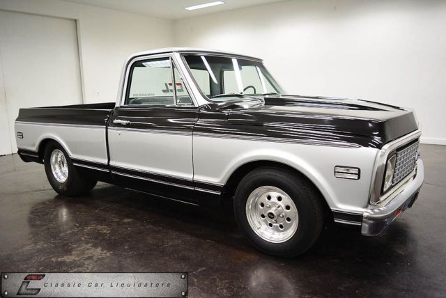 1972 Black Chevrolet C-10 Pickup