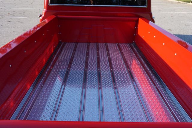 1972 Red Chevrolet C-10 Stepside