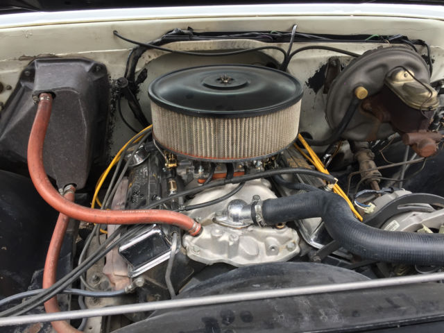 1972 Red Chevrolet C-10
