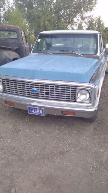 1972 Blue/White Chevrolet C-10