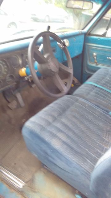 1972 Blue/White Chevrolet C-10